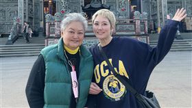 孔蘭薰、劉曉憶母女。（圖／翻攝自劉曉憶臉書）