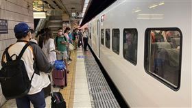 為加強疏運旅客，台鐵局宣布113年元旦連續假期加開列車,台鐵,人潮,台鐵人潮,返鄉潮。（圖／台鐵局提供）