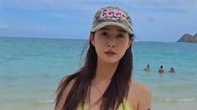 一隻阿圓、阿部瑪利亞（圖／翻攝自IG）