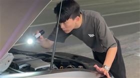 二手車商職人小彥坦言，二手奧迪出事後殘值恐僅剩10萬。（圖／翻攝畫面）