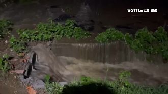 獨／控危老建案釀淹　居民：排水溝放涵管