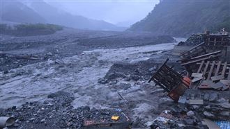 梅山口至向陽搶通　高雄桃源3里解除孤島