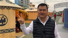 ▲檢調追查發現張孟崇夫妻涉嫌收受中共7500萬資助。（圖／翻攝自張孟崇臉書）