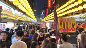 基隆夜市春節人潮
