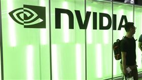 ▲由於市場期待太高，輝達財報公布後股價下跌，但AI晶片需求仍強勁。