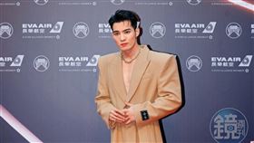 萬聖節玩瘋頭　黃偉晉po乳暈走光涉猥褻