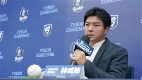 ▲林威助正式加入富邦悍將。（圖／富邦悍將提供）