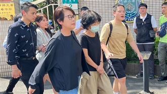 佩琪、珊珊討救兵？傳諮詢「反洗錢律師」