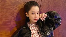 歌手徐若瑄曾因甲狀腺癌入院開刀。（圖／翻攝徐若瑄臉書）