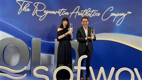 愛爾麗集團榮獲索夫波雙冠殊榮　領跑亞洲醫美市場