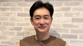 黃安被胡瓜虧人討厭但歌好聽。（圖／翻攝自微博）