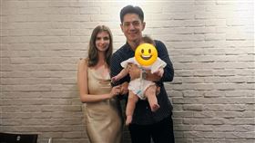 佳娜（左）和祖雄（右）婚後育有一個女兒。（圖／翻攝自佳娜IG）