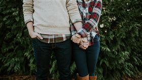 情侶 新婚夫妻 同居　示意圖／unsplash