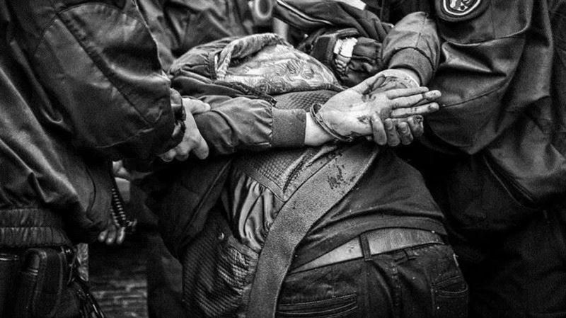 男子有竊盜、公共危險罪等前科，去年10月才出獄，未料，今年又再犯，一個晚上連闖2次空門；落網後，辯稱因母親過世湊不出喪葬費，才會犯案。（示意圖／pixabay）