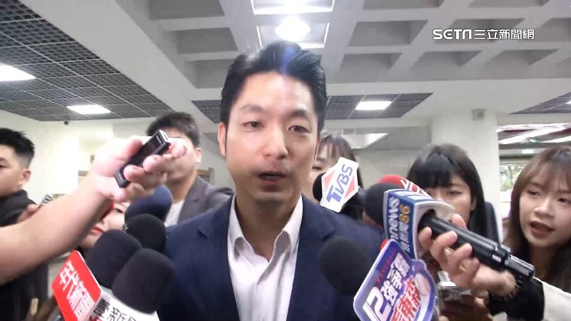 大巨蛋、魚果市場問題　蔣赴議會專案報告