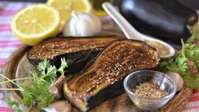 茄子（示意圖／翻攝自pixabay）