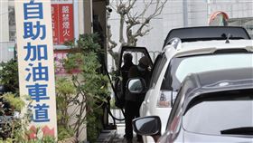 中油：汽、柴油7日起漲0.6元（1）台灣中油6日宣布油價調漲，7日凌晨零時起汽、柴油各調漲新台幣0.6元，95無鉛汽油參考零售價格為每公升32.8元。中央社記者張皓安攝  111年3月6日