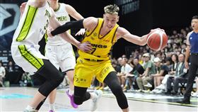 新北國王林書豪遭嚴防，此役僅拿7分。（圖／TPBL聯盟提供）