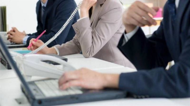 同事上班打混具「1技能」多領5千，他怨不平衡，過來人曝現實面：是真的。（示意圖／翻攝自photoAC）