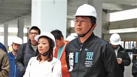 在立法院與國民黨互動密切的黃國昌，以及前立委陳琬惠，被點名縣市長藍白合人選。（翻攝陳琬惠臉書）