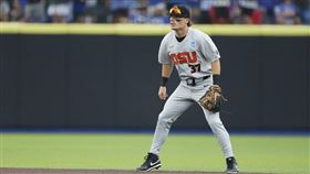 22歲的巴札納（Travis Bazzana）今年7月在美國職棒大聯盟的選秀會上，獲得克里夫蘭守護者的狀元籤指名。（圖／美聯社／達志影像）