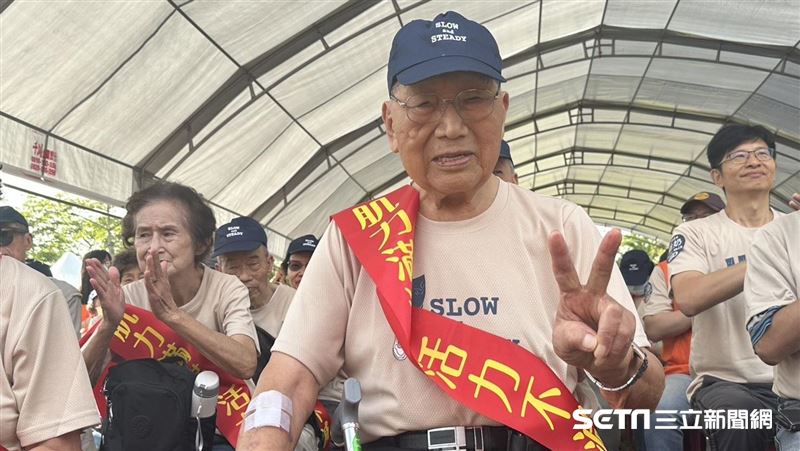 「我10幾年沒感冒過！」99歲爺揭長壽秘訣