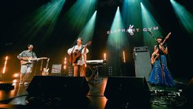 大象體操（圖／合作藝文提供）