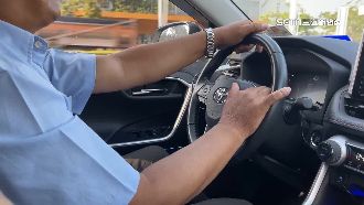 高鐵站搭小黃走國道車資加倍！民眾嚇壞