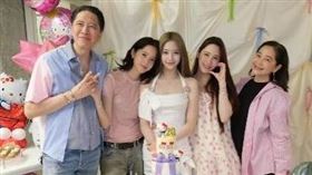 歐陽家。（圖／翻攝自微博）