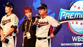 ▲世界12強棒球錦標賽賽前記者會，韓國隊總教練柳仲逸受訪。（圖／記者劉彥池攝影）