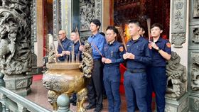 深福德宮祈福捐贈巡邏車，保佑員警出勤順利。（圖／翻攝畫面）