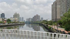 遺體,運河,男子,通報失蹤