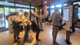 麥當勞排隊人潮