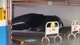 SOGO復興機械停車格塌。（圖／翻攝自Threads）