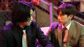 阿本（右）看到KARUMA有心跳加速。（圖／mov提供）