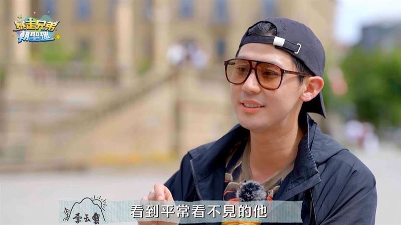 爆鬧翻畢書盡　李玉璽3動作嗆爆：Fxxk U