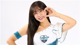 韓籍人氣啦啦隊女神安芝儇有「最強外掛」之稱。（圖／翻攝自wlgus2qh IG）