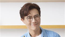 蔣偉文為了兒子出第8本料理書《地方爸爸蔣偉文的101款無麩質便當》。（圖／艾迪昇傳播提供）