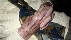 老人,老人斑(示意圖/翻攝自pixabay)