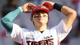 韓國好手金倒永單季達成38轟40盜創舉，讓他獲得「韓國大谷翔平稱號」。（圖／翻攝金倒永IG）