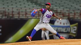 古巴王牌左投莫伊尼洛（Livan Moinelo）狂失6分，僅投2局就被換下場。（圖／WBSC提供）