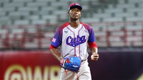 古巴王牌左投莫伊尼洛（Livan Moinelo）狂失6分，僅投2局退場。（圖／WBSC提供）