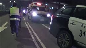 迴轉道,事故,新北,中和區,分隔島,環河快速道路