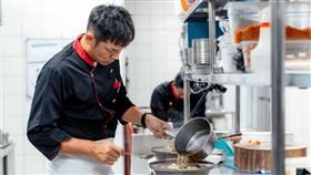 姚元浩直言現在看到火焰會害怕。（圖／好看娛樂提供）