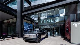 Tesla Cybertruck 純電動貨卡　（圖／Tesla提供）