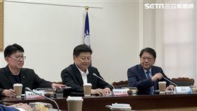 ▲國民黨團接見由總統府潘秘書長孟安偕同9名考試委員被提名人，國民黨總召傅崐萁（中），總統府秘書長潘孟安（右）（圖／記者陳怡潔攝影）