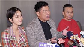 大霈（左起）、曾國城跟製作人李慧蘭一起受訪。（圖／記者趙于瑩攝影）