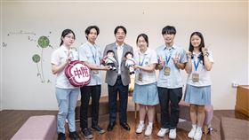 賴清德前往師大附中訪視教育部青少年心理健康支持辦理情形（圖／總統府提供）