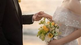 現代人在擇偶時，有些人認為若一切都合得來，就會不在乎與伴侶的年齡差距。（示意圖／PIXABAY）