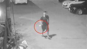 雲林、酒瓶、砸門、持刀、闖民宅